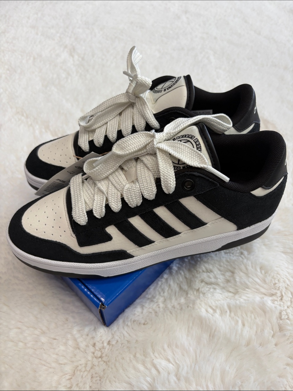 adidas Black and White Rapid Court Low ,Size Men 7.5 ,Sneakers